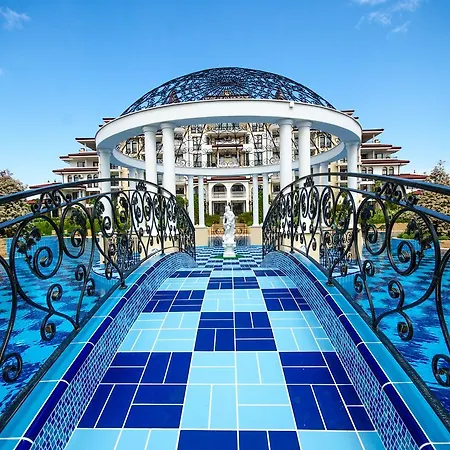 Aparthotel In Complex Poseidon 3*
